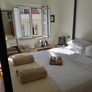 Charme Et Confort Au Coeur De Graca Séjour chez l'habitant